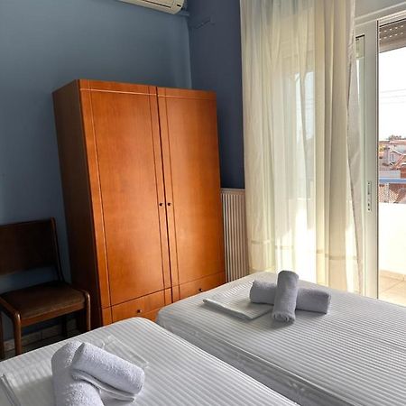 Artemis Hotel Apartments Keramotí Esterno foto