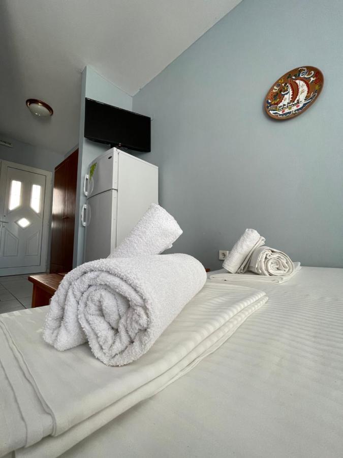 Artemis Hotel Apartments Keramotí Esterno foto
