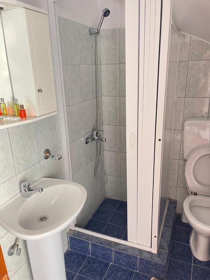 Artemis Hotel Apartments Keramotí Esterno foto