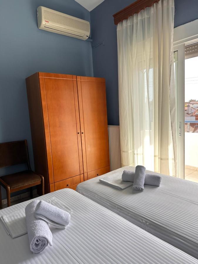 Artemis Hotel Apartments Keramotí Esterno foto